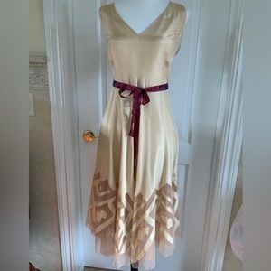 Max Mara 100% Silk Vintage dress